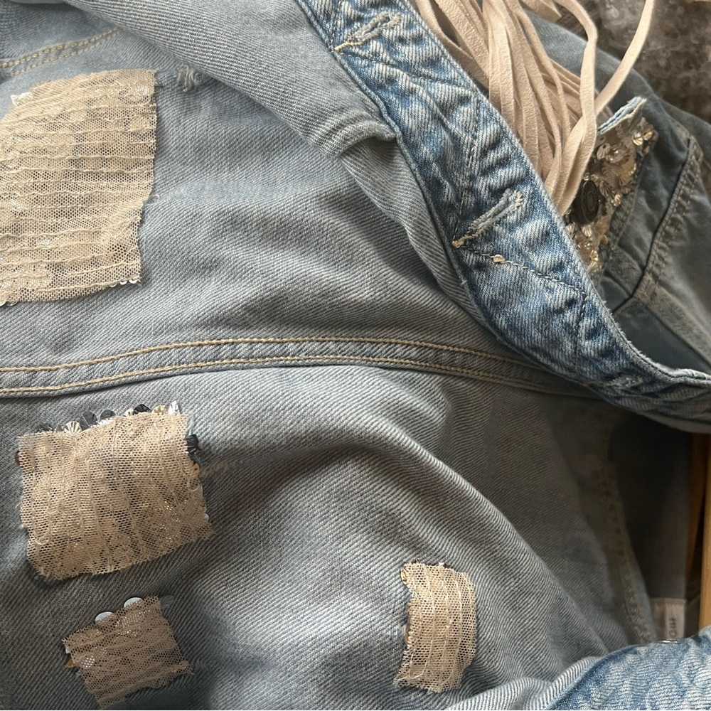 Hidden Women's Blue Jean Jacket with Fringe and sequins. - Picture 9 of 9